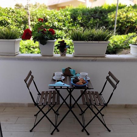 Bed and Breakfast L'Alba Sullo Jonio Taranto Esterno foto